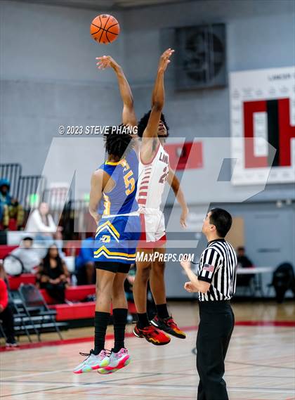 Thumbnail 3 in Grant vs. Cordova (Cordova Christmas Classic) photogallery.