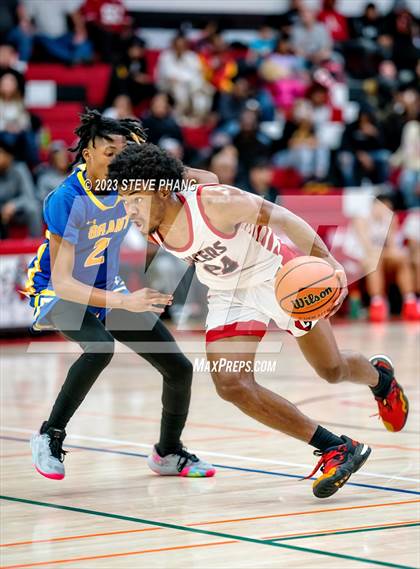 Thumbnail 1 in Grant vs. Cordova (Cordova Christmas Classic) photogallery.