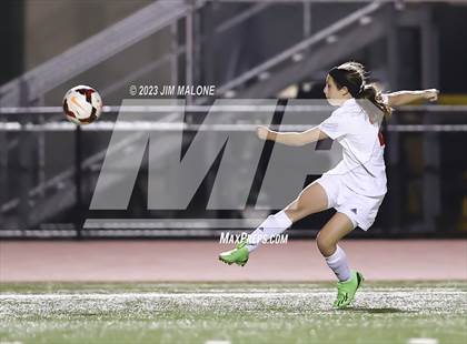 Thumbnail 2 in American @ Castro Valley photogallery.
