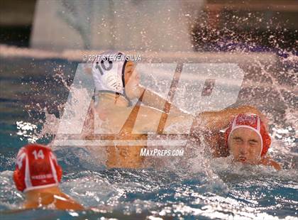 Thumbnail 1 in Mater Dei vs. Newport Harbor (CIF SoCal Regional D1 Final) photogallery.