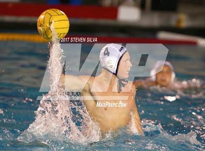 Thumbnail 2 in Mater Dei vs. Newport Harbor (CIF SoCal Regional D1 Final) photogallery.
