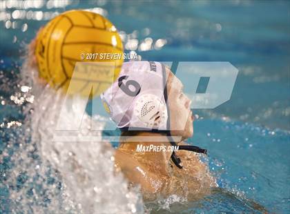 Thumbnail 1 in Mater Dei vs. Newport Harbor (CIF SoCal Regional D1 Final) photogallery.