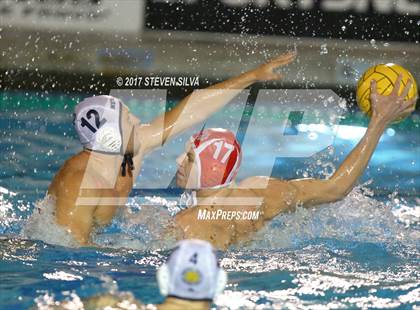 Thumbnail 3 in Mater Dei vs. Newport Harbor (CIF SoCal Regional D1 Final) photogallery.