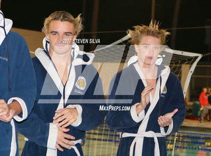 Thumbnail 2 in Mater Dei vs. Newport Harbor (CIF SoCal Regional D1 Final) photogallery.
