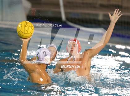 Thumbnail 3 in Mater Dei vs. Newport Harbor (CIF SoCal Regional D1 Final) photogallery.