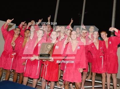 Thumbnail 2 in Mater Dei vs. Newport Harbor (CIF SoCal Regional D1 Final) photogallery.