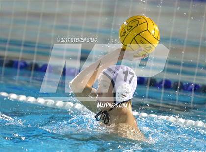 Thumbnail 2 in Mater Dei vs. Newport Harbor (CIF SoCal Regional D1 Final) photogallery.