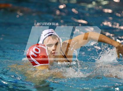 Thumbnail 2 in Mater Dei vs. Newport Harbor (CIF SoCal Regional D1 Final) photogallery.