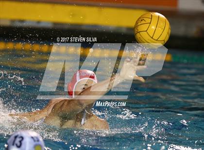 Thumbnail 2 in Mater Dei vs. Newport Harbor (CIF SoCal Regional D1 Final) photogallery.
