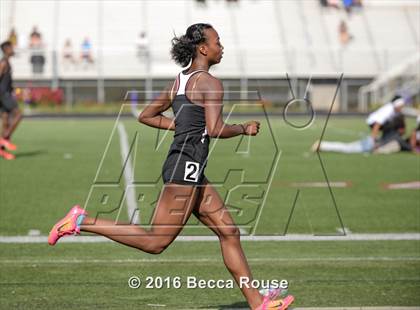 Thumbnail 1 in SoMeck 8 Girls Conference Championship photogallery.