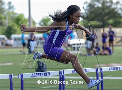 Thumbnail 2 in SoMeck 8 Girls Conference Championship photogallery.