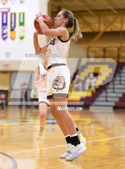 Thumbnail 3 in Aurora @ Stow-Munroe Falls photogallery.