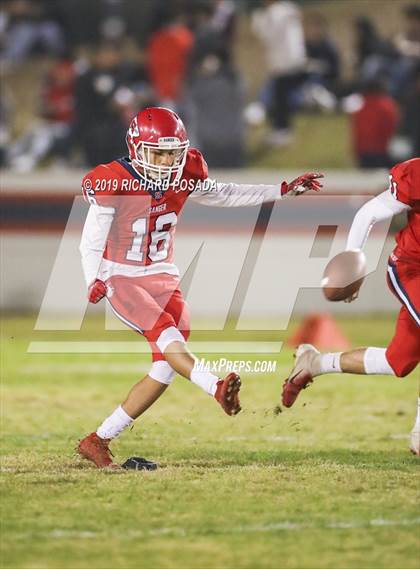 Thumbnail 3 in Dinuba @ Sanger (CIF CS D2 Round 1) photogallery.