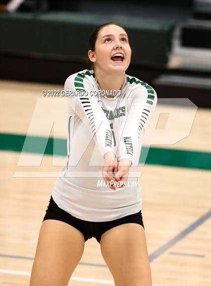 Thumbnail 2 in Central Catholic @ Manteca photogallery.