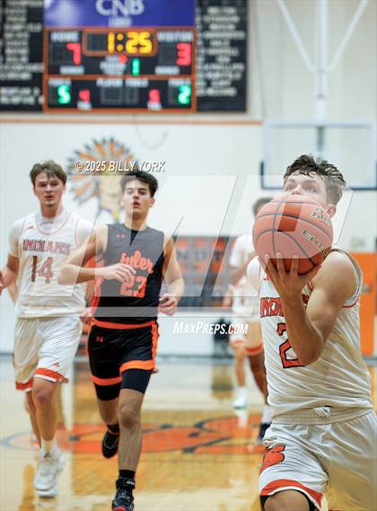 Thumbnail 1 in Grand Saline vs Tyler HEAT photogallery.