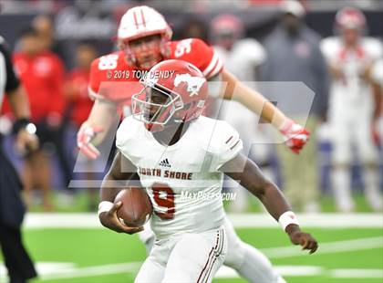 Thumbnail 2 in North Shore vs. Katy (UIL 6A Regional Playoff) photogallery.