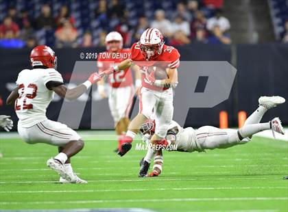 Thumbnail 2 in North Shore vs. Katy (UIL 6A Regional Playoff) photogallery.