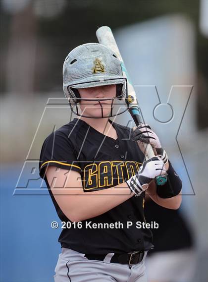 Thumbnail 3 in Covington vs St. Amant (SCC Jamboree) photogallery.