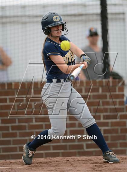 Thumbnail 3 in Covington vs St. Amant (SCC Jamboree) photogallery.