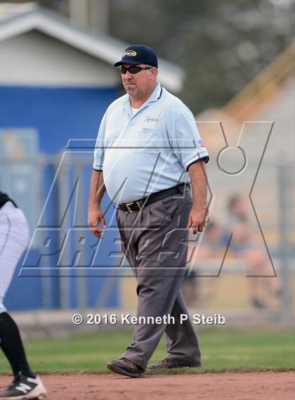 Thumbnail 2 in Covington vs St. Amant (SCC Jamboree) photogallery.