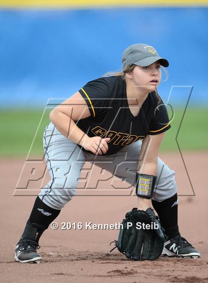 Thumbnail 1 in Covington vs St. Amant (SCC Jamboree) photogallery.