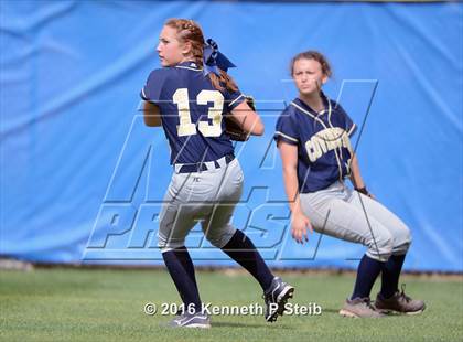 Thumbnail 2 in Covington vs St. Amant (SCC Jamboree) photogallery.