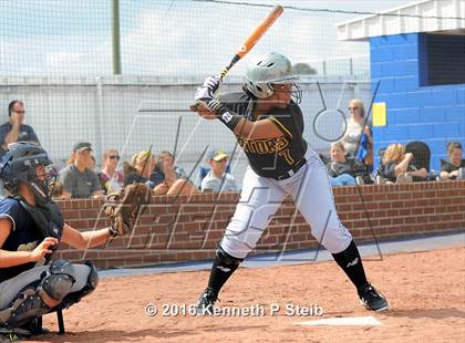 Thumbnail 3 in Covington vs St. Amant (SCC Jamboree) photogallery.