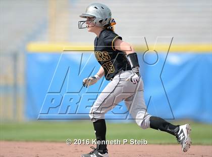 Thumbnail 3 in Covington vs St. Amant (SCC Jamboree) photogallery.