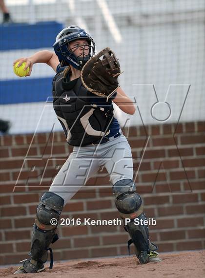 Thumbnail 1 in Covington vs St. Amant (SCC Jamboree) photogallery.