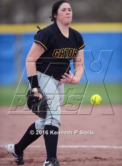 Thumbnail 3 in Covington vs St. Amant (SCC Jamboree) photogallery.