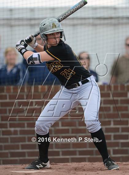 Thumbnail 3 in Covington vs St. Amant (SCC Jamboree) photogallery.