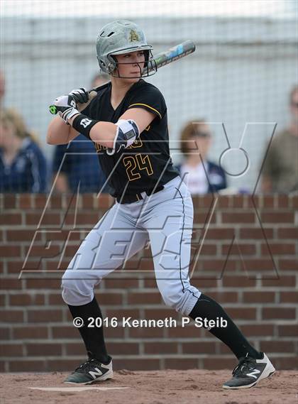 Thumbnail 1 in Covington vs St. Amant (SCC Jamboree) photogallery.