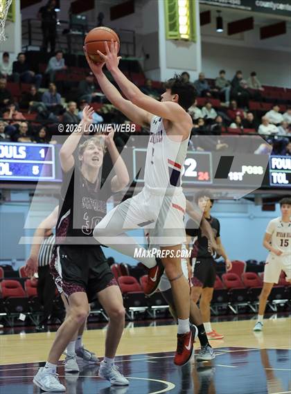 Thumbnail 2 in Byram Hills vs. Scarsdale (Slam Dunk Showcase) photogallery.