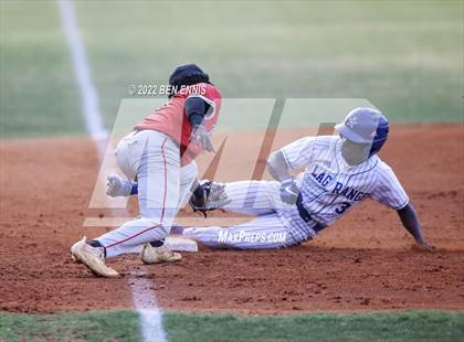 Thumbnail 1 in Cedartown vs LaGrange (GHSA 4A Semifinal) photogallery.