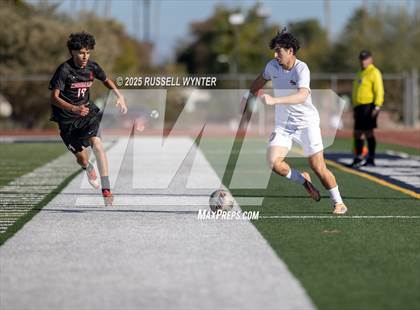 Thumbnail 1 in Desert Mountain @ Coronado photogallery.