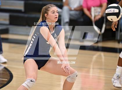 Thumbnail 1 in Flintridge Prep vs. Foothill (CIF-SS D3 Semi-Final) photogallery.