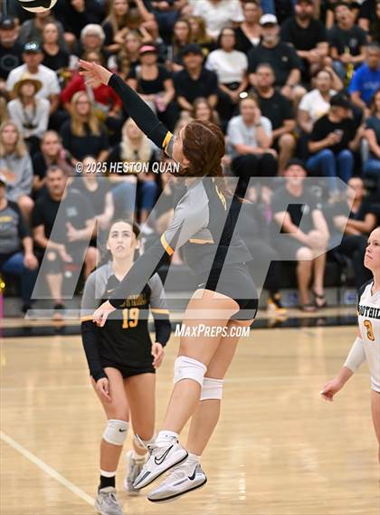 Thumbnail 1 in Flintridge Prep vs. Foothill (CIF-SS D3 Semi-Final) photogallery.
