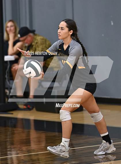 Thumbnail 2 in Flintridge Prep vs. Foothill (CIF-SS D3 Semi-Final) photogallery.