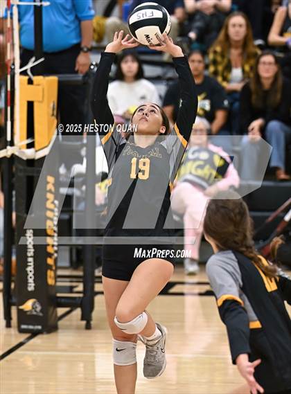 Thumbnail 3 in Flintridge Prep vs. Foothill (CIF-SS D3 Semi-Final) photogallery.