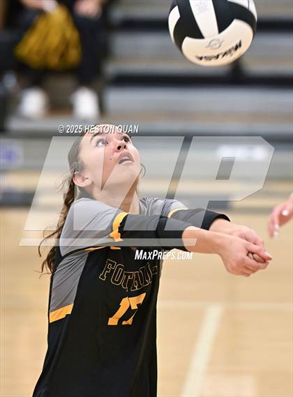 Thumbnail 2 in Flintridge Prep vs. Foothill (CIF-SS D3 Semi-Final) photogallery.