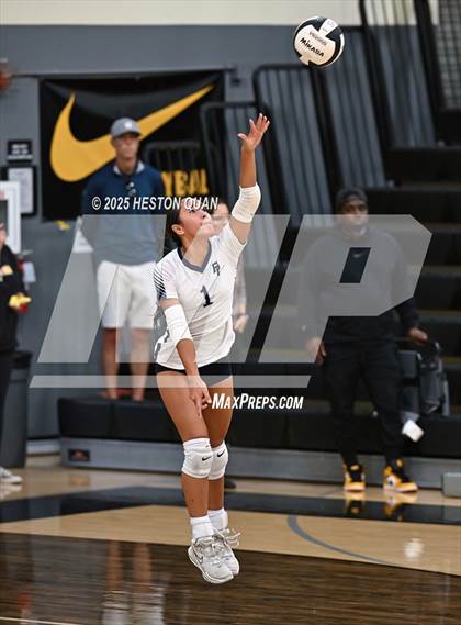 Thumbnail 2 in Flintridge Prep vs. Foothill (CIF-SS D3 Semi-Final) photogallery.
