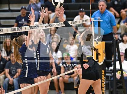 Thumbnail 1 in Flintridge Prep vs. Foothill (CIF-SS D3 Semi-Final) photogallery.