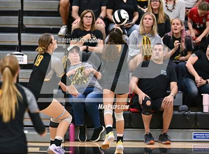 Thumbnail 3 in Flintridge Prep vs. Foothill (CIF-SS D3 Semi-Final) photogallery.