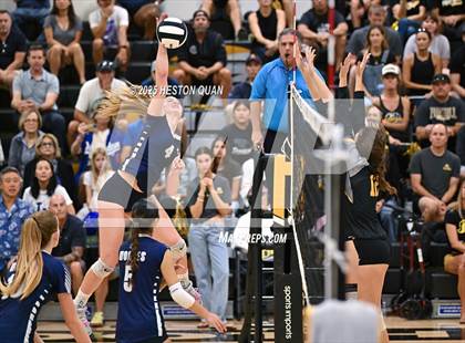 Thumbnail 3 in Flintridge Prep vs. Foothill (CIF-SS D3 Semi-Final) photogallery.