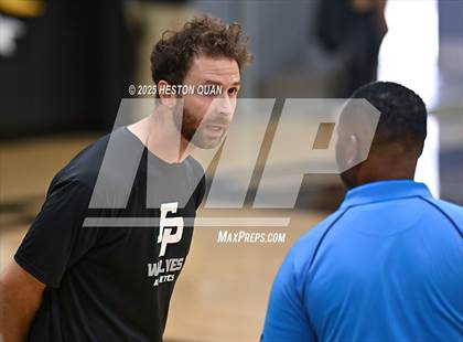 Thumbnail 2 in Flintridge Prep vs. Foothill (CIF-SS D3 Semi-Final) photogallery.