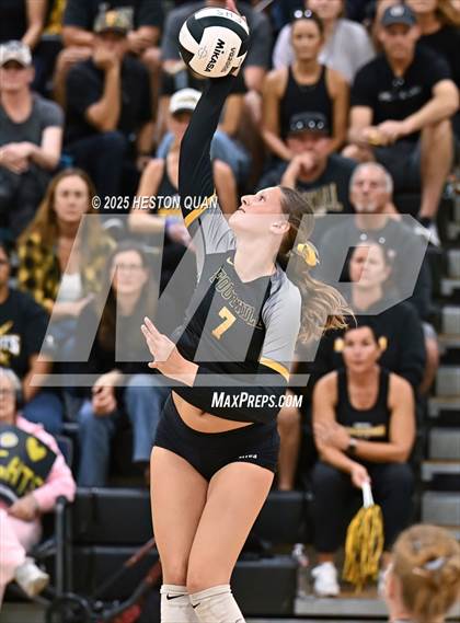 Thumbnail 1 in Flintridge Prep vs. Foothill (CIF-SS D3 Semi-Final) photogallery.