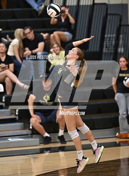 Thumbnail 1 in Flintridge Prep vs. Foothill (CIF-SS D3 Semi-Final) photogallery.