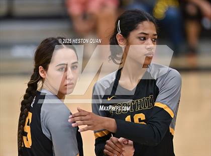 Thumbnail 3 in Flintridge Prep vs. Foothill (CIF-SS D3 Semi-Final) photogallery.