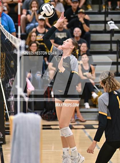 Thumbnail 3 in Flintridge Prep vs. Foothill (CIF-SS D3 Semi-Final) photogallery.