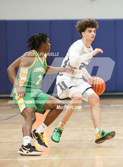 Thumbnail 1 in Summerville vs Pinewood Prep (Lowcountry Showcase) photogallery.